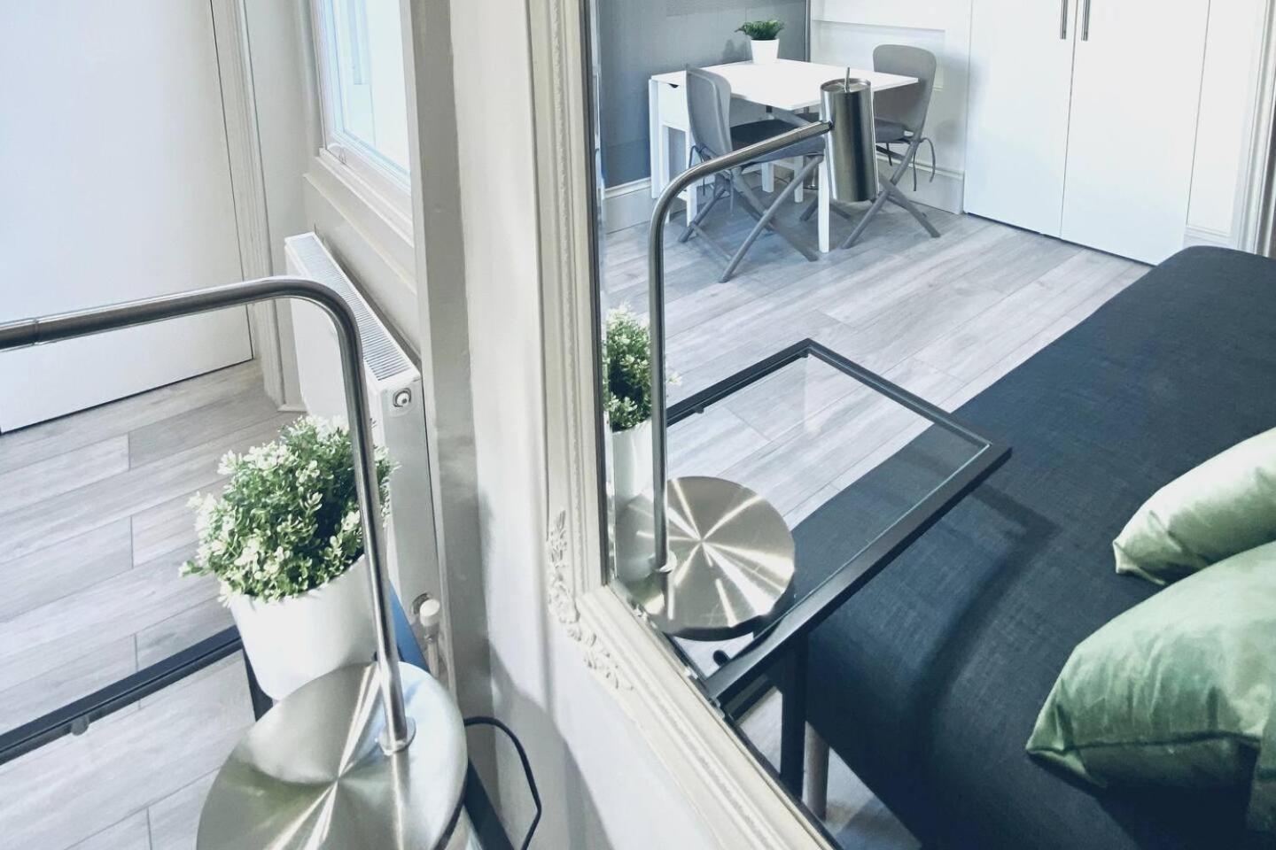 Apt 03 Beachside Beauty Central Studio Steps From Cafes Okręg wyborczy Hove Zewnętrze zdjęcie